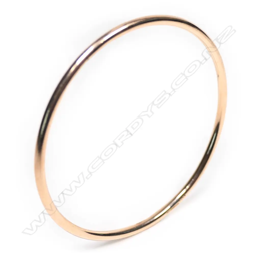 William Good (Gisborne) 9ct rose gold bangle, Image 1++